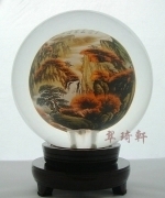 方寸天地，乾坤萬象 翠琦軒水晶內畫鼻煙壺與屏風的藝術魅力